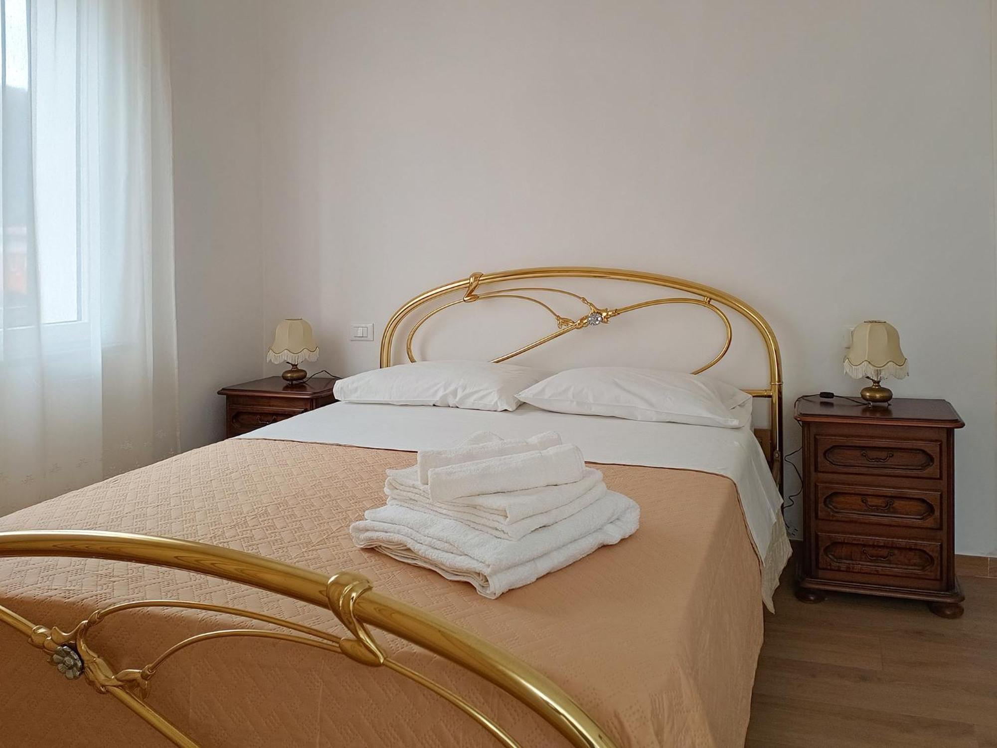 Sunny House Villa Carasco ภายนอก รูปภาพ